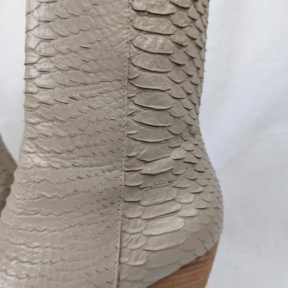 MATISSE Caty Taupe Python Embossed Leather Western Pointed Toe Boots 8.5 - Picture 8 of 11